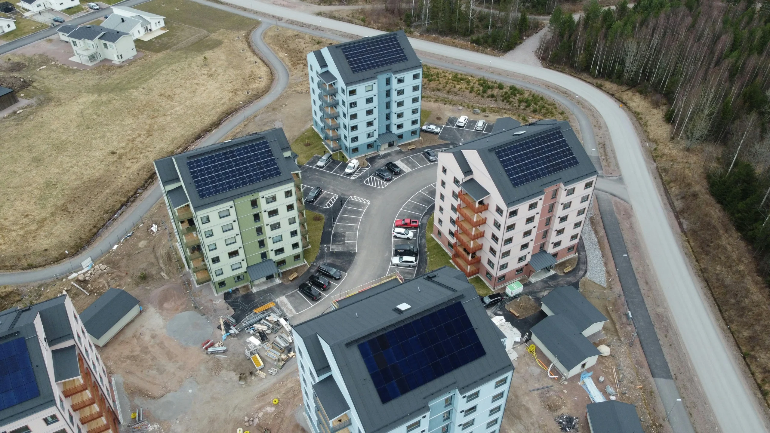 apartman solar sistem kurulumu scaled